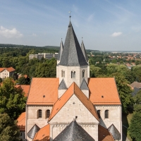 Mittendrin und Nebenan